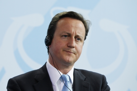 Cameron odmieta dávať ďalšie kompetencie EÚ